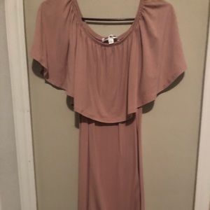 Off shoulder body-con dress